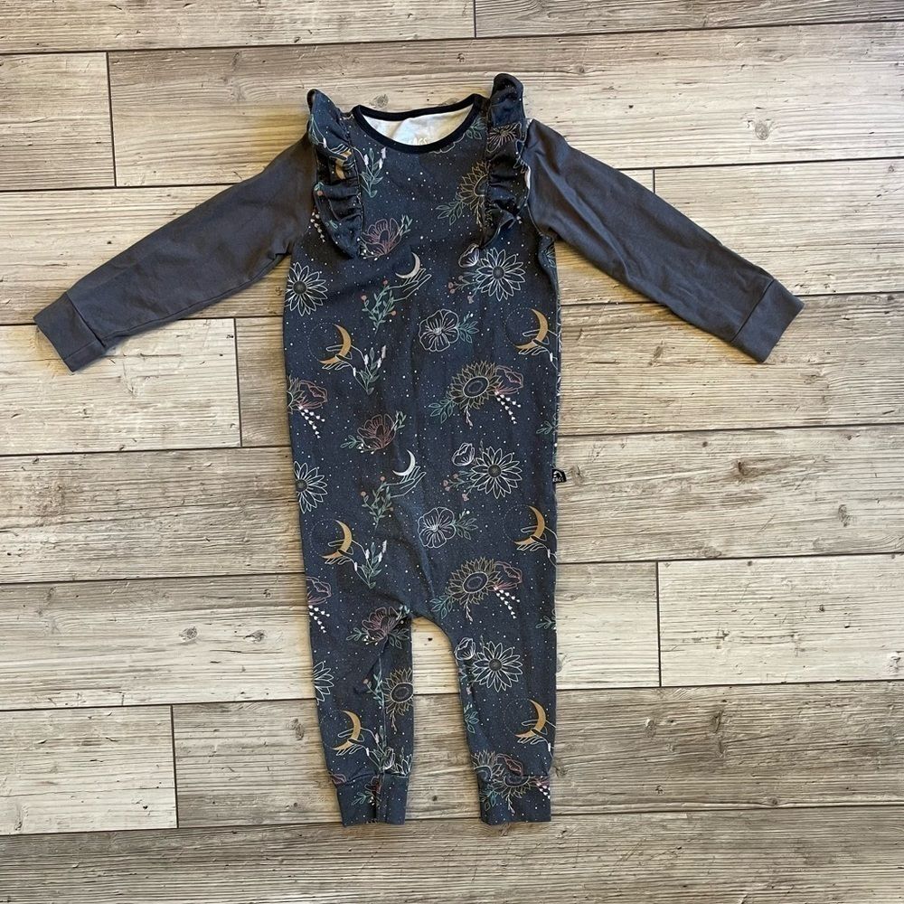 Rags | Mystical Ruffle Long Sleeve Romper | Size: 2T